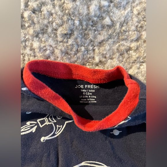 6-12 months Joe Fresh pajama set-up - Picture 2 of 2